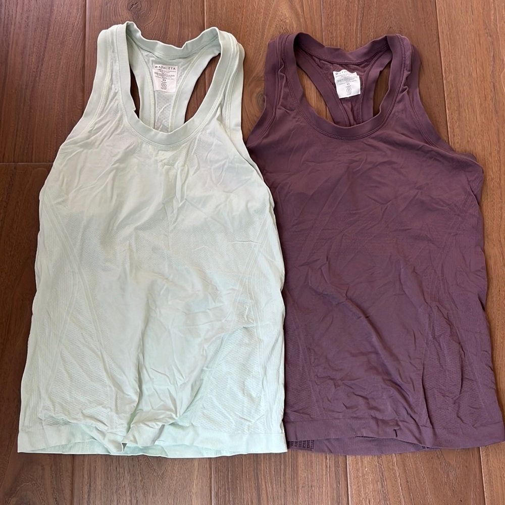 Athleta Momentum Seamless Tanks size XS